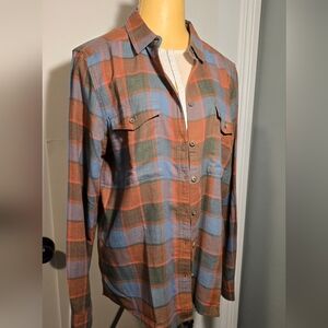 NEW with tags Toad & Co Women Plaid Button-Up Shirt, Large